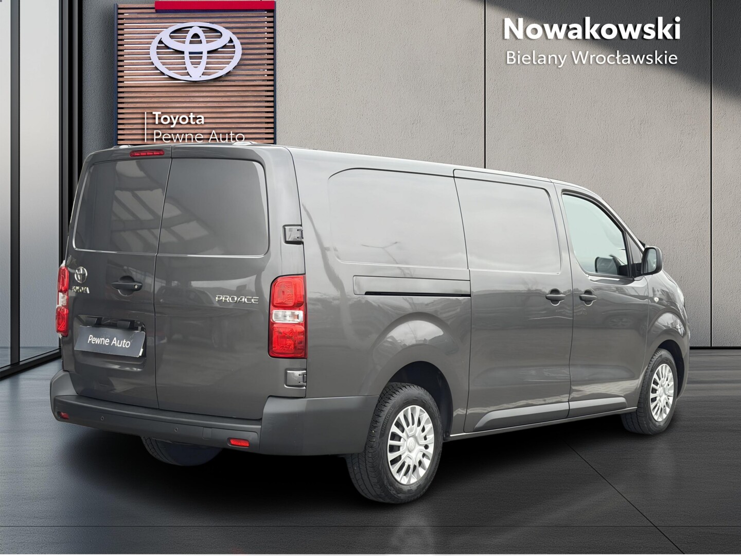 Toyota PROACE