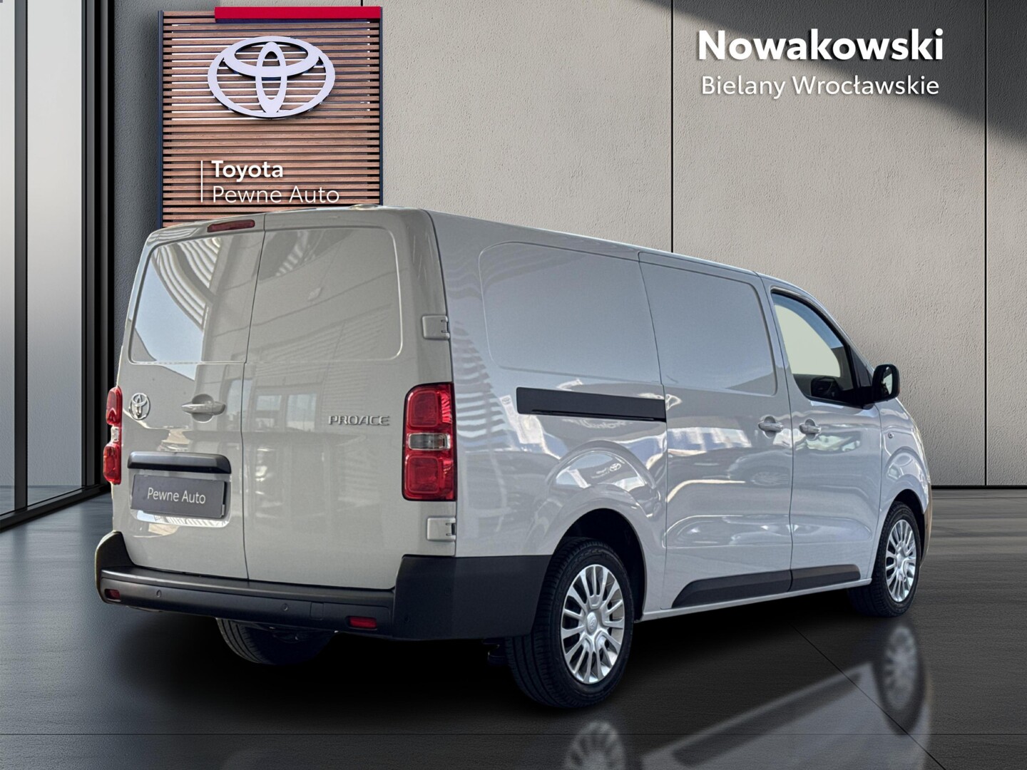 Toyota PROACE