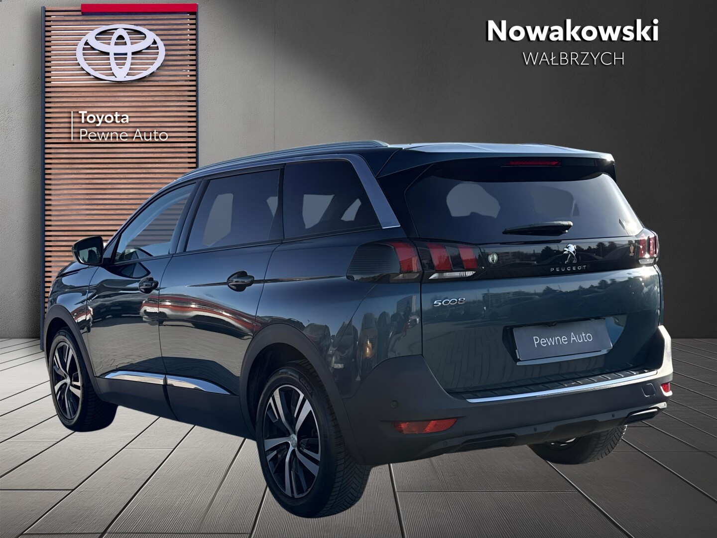 Peugeot 5008