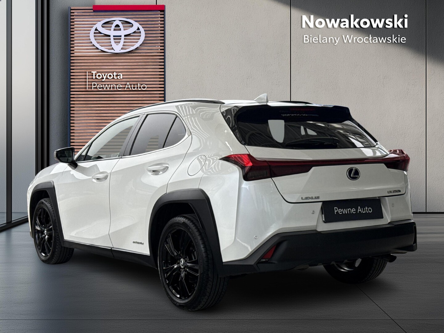 Lexus UX