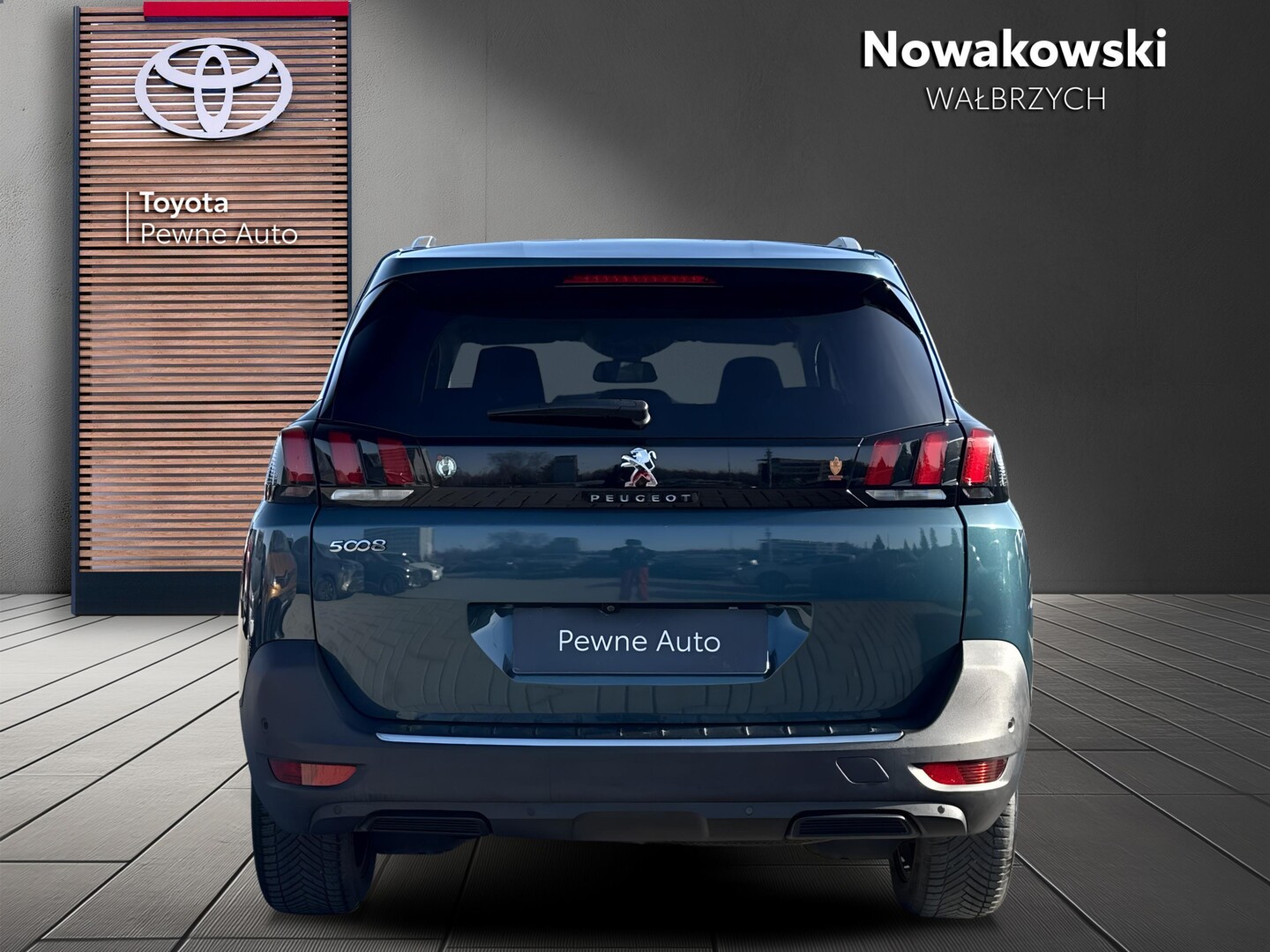 Peugeot 5008