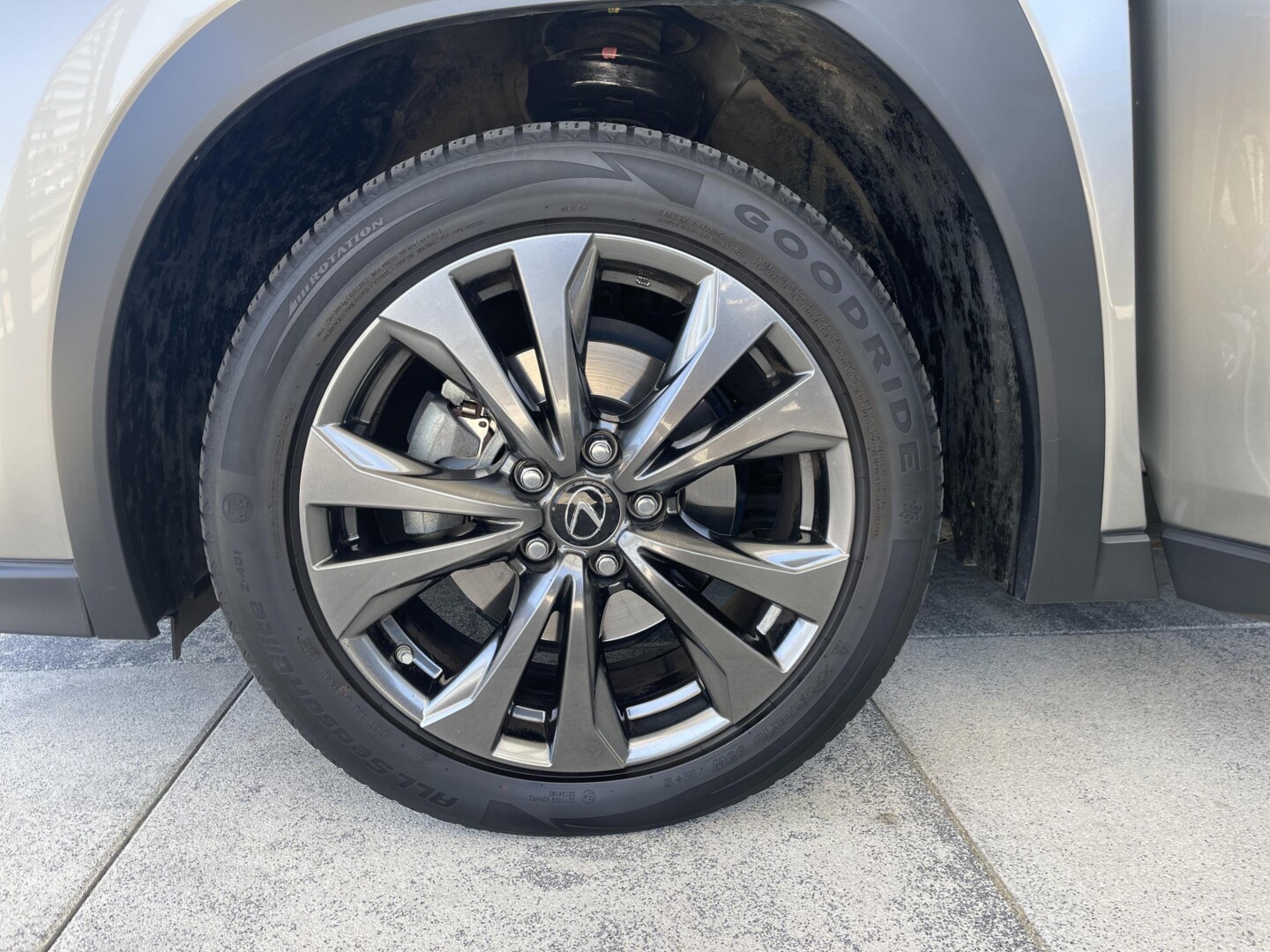 Lexus UX